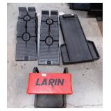 11 - LARIN RAMPS OR LIFTS FOR CARS