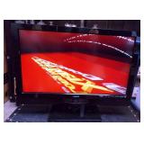 11 - VIZIO 32" FLAT SCREEN TV
