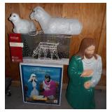 320 - NATIVITY SCENE ILLUMINATED PIECES YARD