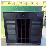 320 - BLACK SIDE TABLE W/ WINE RACK