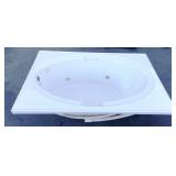 326 - JACUZZI READY TO BE PLUMBED UP