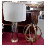 43 - NEW WMC WOOD LANTERN & GLASS/POLY LAMP