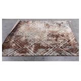 11 - 5X7 BETTER HOMES & GARDEN AREA RUG