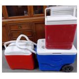 11 - TAILGATE TIME!  COOL CONTAINERS