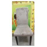 43 - TUFTED SIDE CHAIR