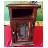 43 - NEW WMC WOOD ACCENT TABLE