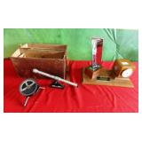 47 - MIXED LOT OF WOOD BOX & CLOCK PLAQUE