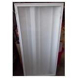 326 - LIGHTING FIXTURE