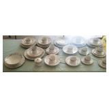 100 - SET OF WELLESLEY CHINA