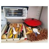 100 - TOASTER OVEN SPOONS & MORE