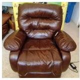 200 - NICE LEATHER LIFT UP RECLINER