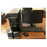 500 - COMPAC PC COMPUTER AS IS