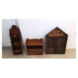 500 - WALL DECOR FOR MAIL & COLLECTIBILES