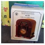 600  - THOMAS TABLE TOP RADIO IN A BOX