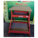 600 - RED METAL SQAURE WORK TABLE