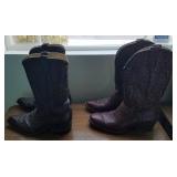 300 - PAIR OF COWBOY BOOTS