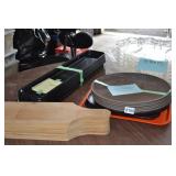 asst. of serving trays
