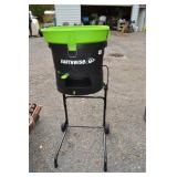 Electric earthwise  wood chipper