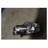 Yellow jacket Super vac pump