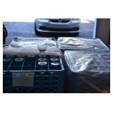100 qty 12oz wine glasses