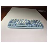 Letton Keyboard looks new