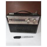 Sears Model 800 Dual Power Radio