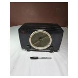 Motorola 5X1 Bakelite Radio