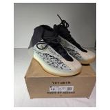 YZY QNTM Size 11.5 Very nice