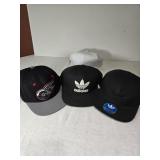 4 Ballcaps