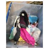 Squishmallows & Dolls w/ Bin