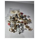 25 Vtg Clip-on Earrings
