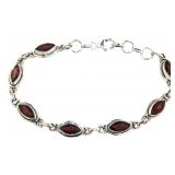 Natural Vintage Style Marquise Garnet Bracelet Natural Vintage Style Marquise Garnet Bracelet
