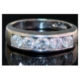 Platinum Natural 1.05 ct Brilliant Diamond Ring Platinum Natural 1.05 ct Brilliant Diamond Ring