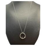 Elegant Round Simple Diamond Necklace Elegant Round Simple Diamond Necklace