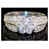 Platinum 1.52 ct Natural Brilliant Diamond Ring Platinum 1.52 ct Natural Brilliant Diamond Ring