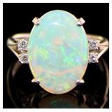 18kt Gold 3.54 ct Natural Opal & VS Diamond Ring