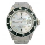 Rolex Oyster Perpetual 16610 Submariner