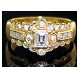 18kt Gold Brilliant Natural Diamond Ring