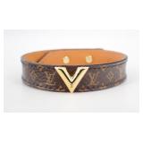 Louis Vuitton Essential V Leather  Bracelet
