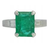 Platinum 2.61 ct Natural Emerald & VS Diamond Ring