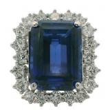 14kt Gold 10.99 ct Sapphire & VS Diamond Ring