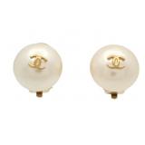Chanel Vintage Classic Coco Mark Clip-on Earrings