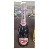 750 mL of Martini Rose