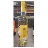 750 ml 2021 latitude 50 crisp White