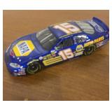 NASCAR #15 2004 Monte Carlo  (1:24 scale)