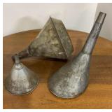 3 Oil funnels