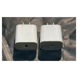 2 Apple fast charging adapters
