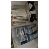 Ice pack and wooden sticks