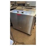 Hydrocollator heating unit 19 x 32 x 29 inches