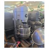Hobart 140 quart bakery mixer